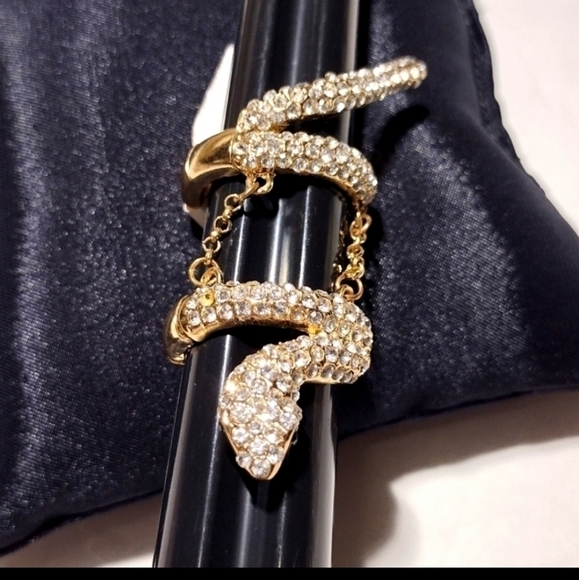 Crystal Snake Gold Tone Stretch Ring NWT - Picture 3 of 3